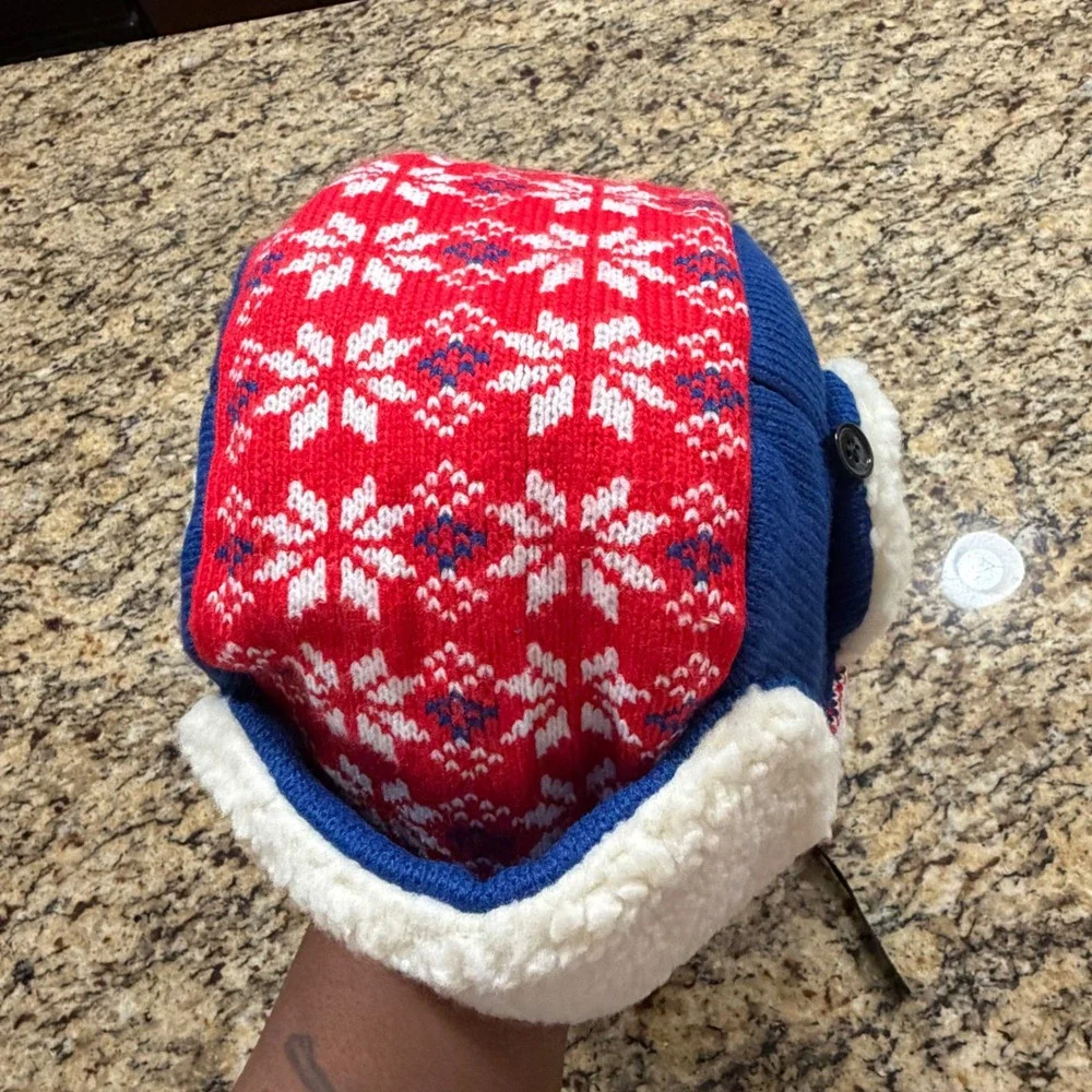 Chicago Knit Trapper Hat Red White Blue Fair Isle Snowflake Faux Fur Ear‎ Flaps